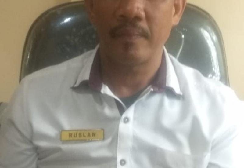 Kepala Dinas Dikbud Mukomuko, Ruslan.