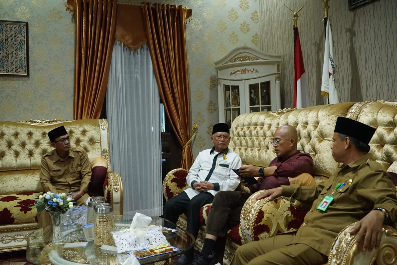 Saat pertemuan antara Baznas Provinsi dengan Bupati BS.