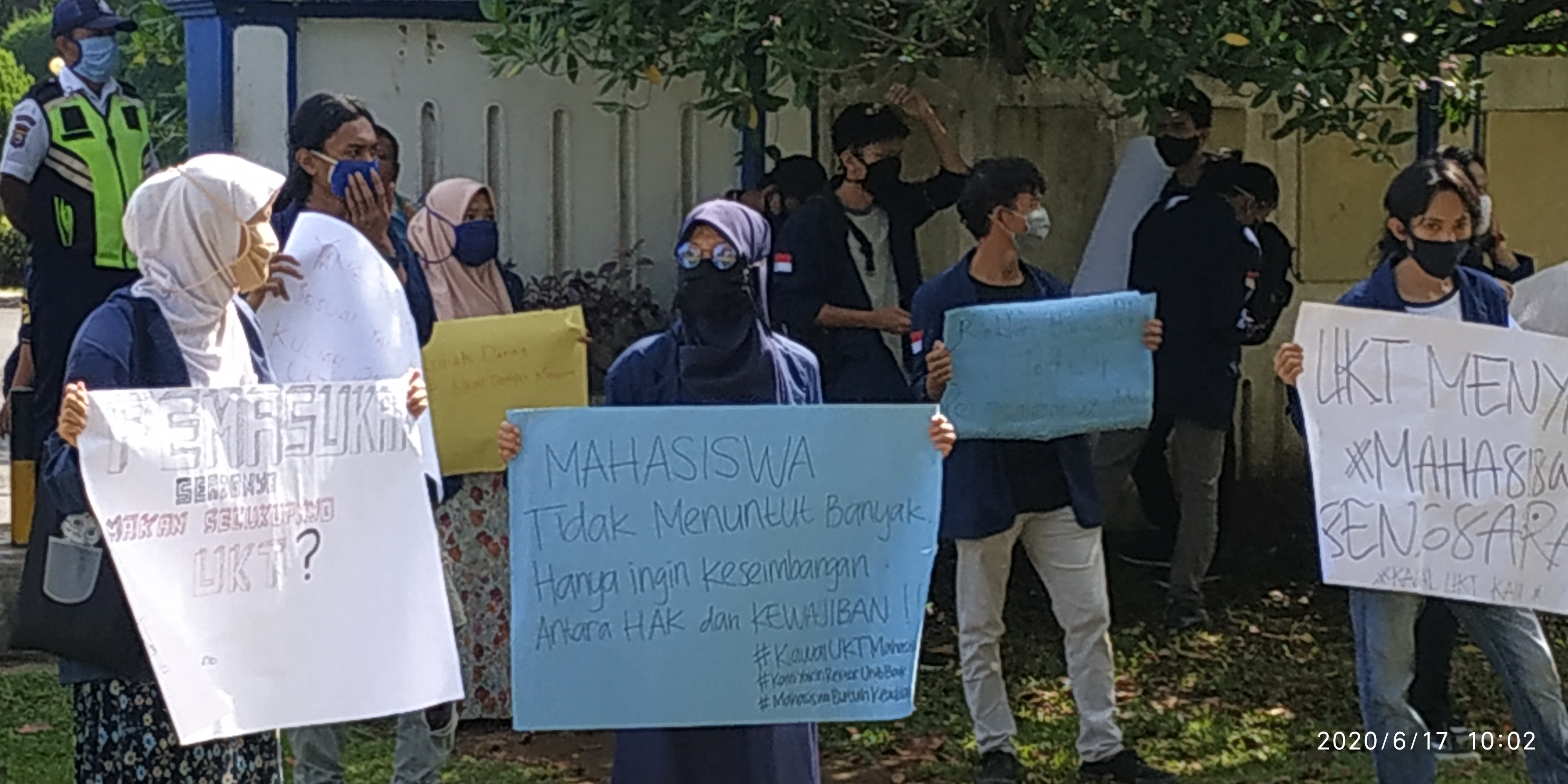 Mahasiswa Unib Tuntut Penurunan UKT