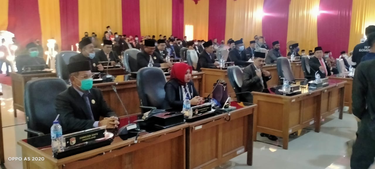 HUT RI ke-75, Paripurna Dewan Mukomuko Dengar Pidato Kenegaraan Presiden RI
