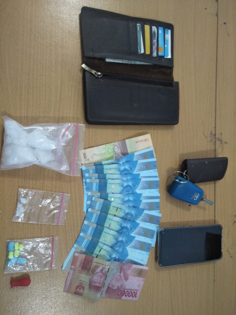Warga Selupu Diamankan Polisi Bersama BB Shabu dan Pil Extasi