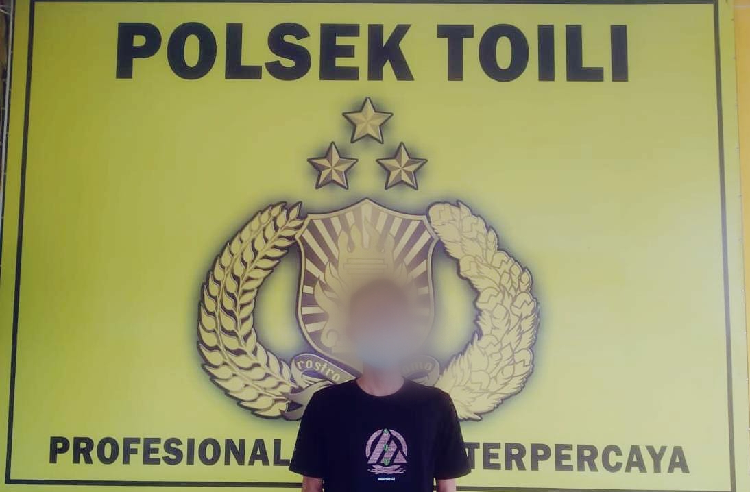 Peras Korban Dengan Ancaman Sebar Foto Bugil