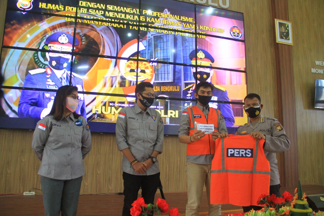 Polda Bengkulu Beri Jurnalis Atribut Khusus Untuk Meliput Demo