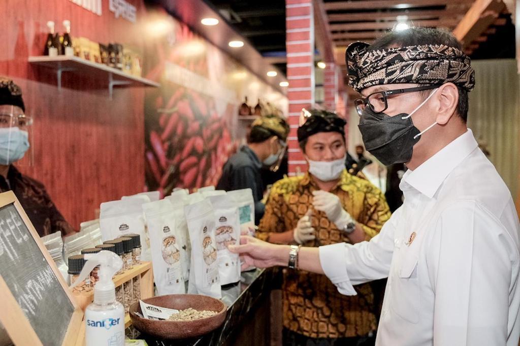 100 Pelaku Parekraf di Bali Difasilitasi Kemenparekraf Bentuk Badan Hukum