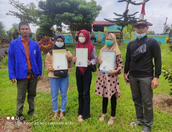 ijazah diterima para siswa