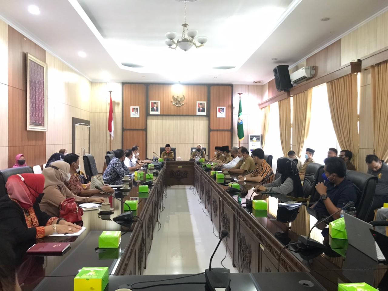 rapat