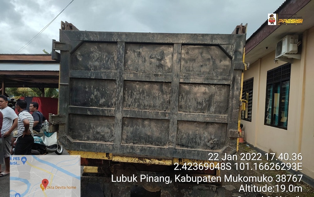 truk maut