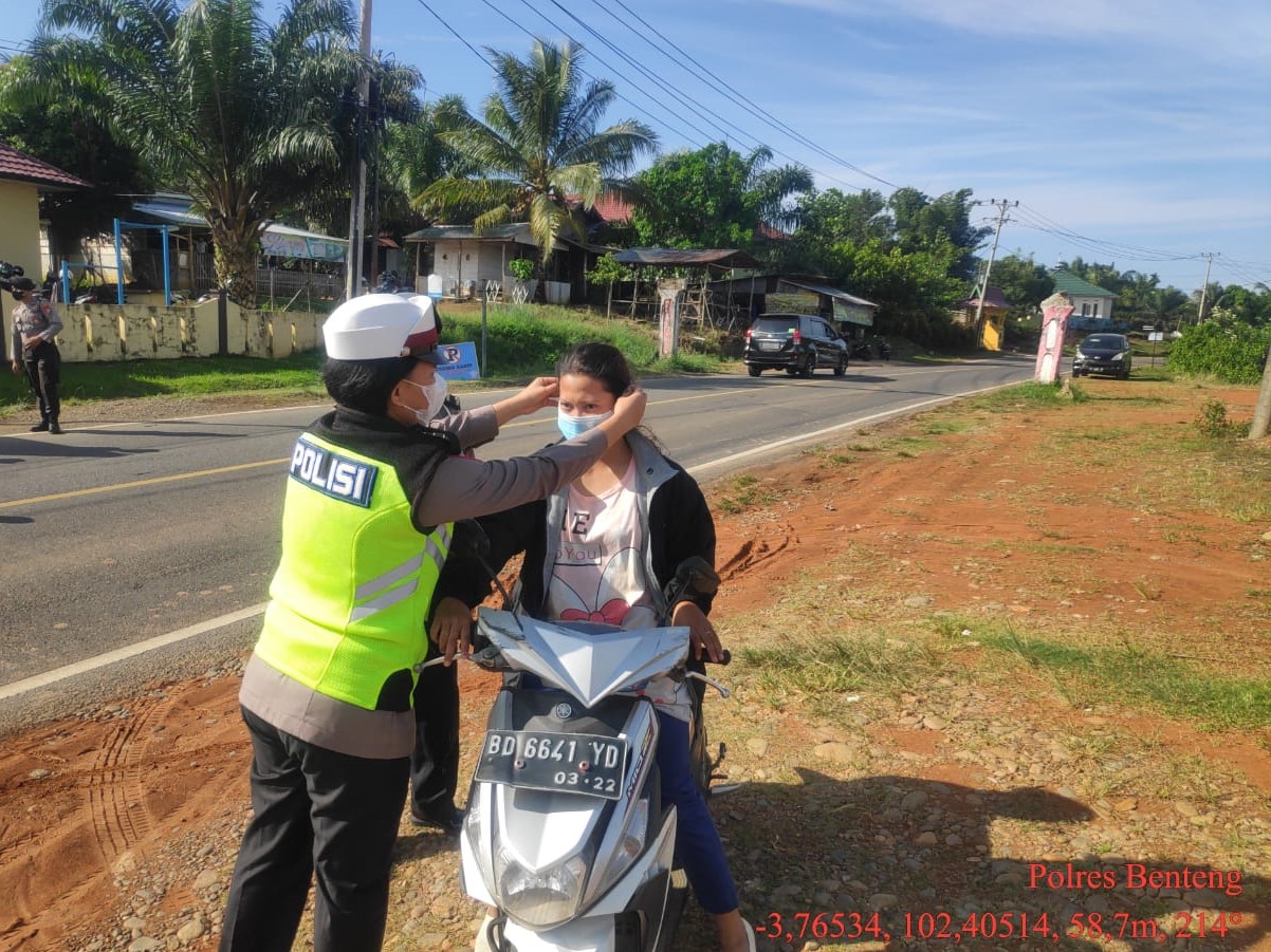 Himbau Prokes, Polres Benteng Binluh Disertai Pembagian Masker