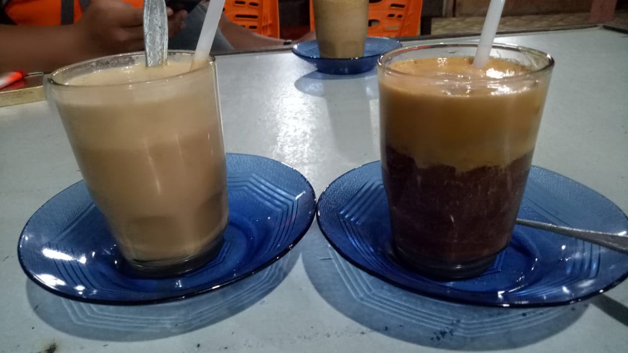 Kuliner teh telur