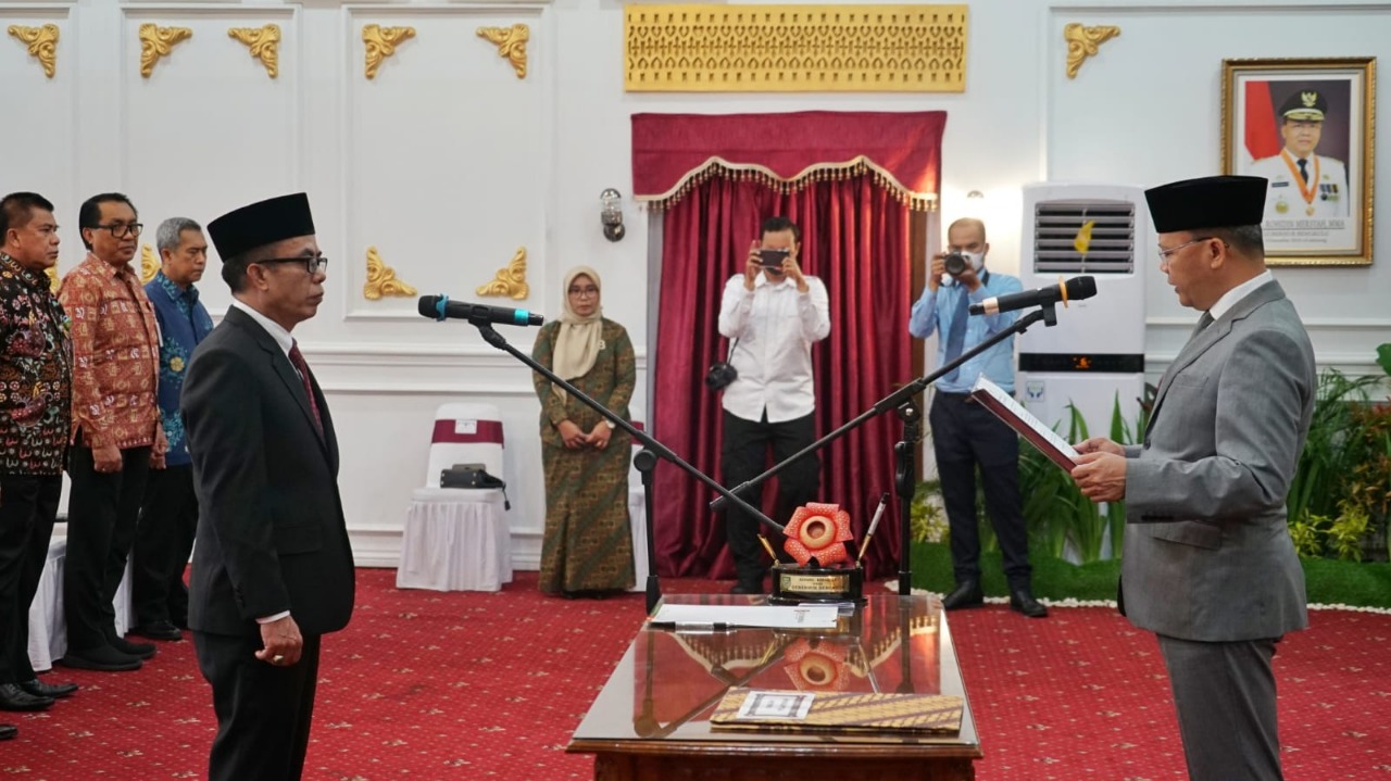 Pelantikan Direktur Operasional Bank Bengkulu