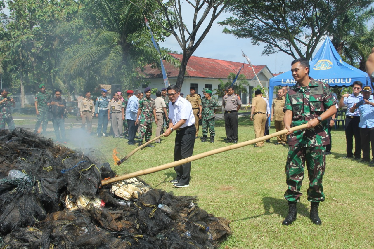 Pemusnahan alat tangkap