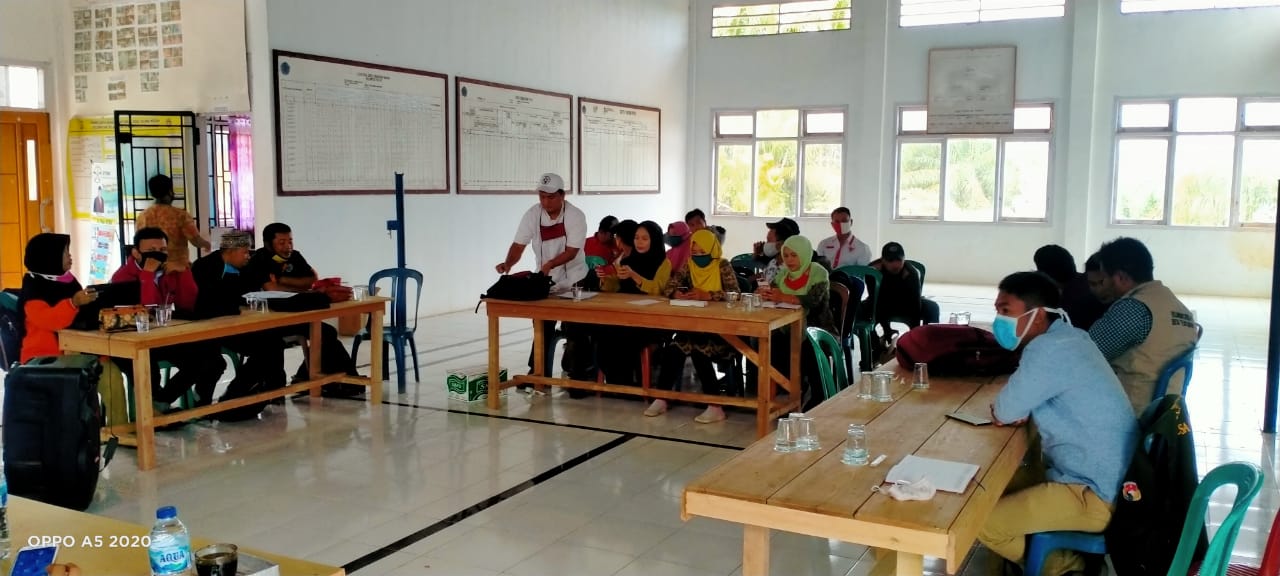 Rakor Pendamping Desa Di Laksanakan Di Aula Desa Talang Medan.