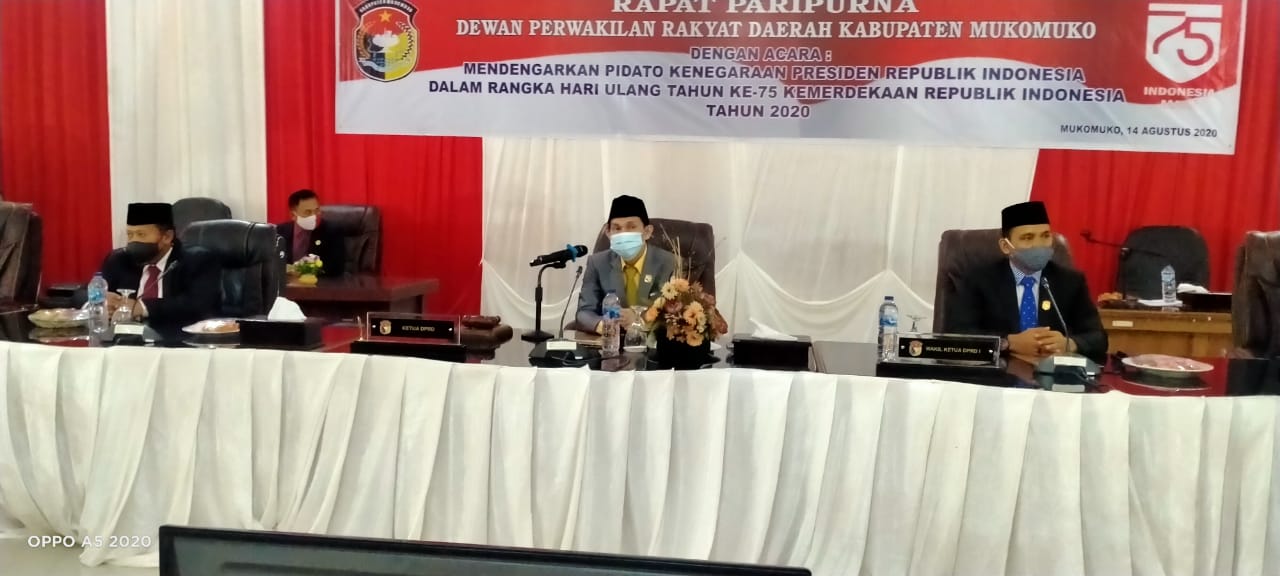 HUT RI ke-75, Paripurna Dewan Mukomuko Dengar Pidato Kenegaraan Presiden RI