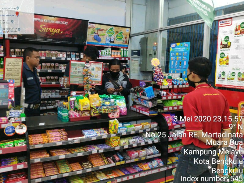 Perampok Bersenpi Beraksi di Alfamart,  Bawa Uang Rp 4,8 Juta