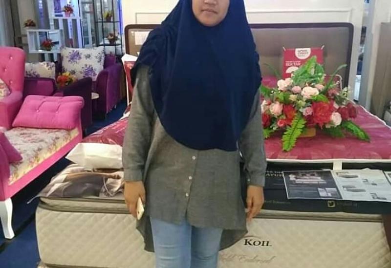 Debi Camelia Putri.