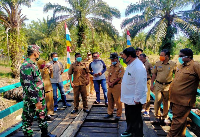 Bupati Choirul Huda Tinjau Lokasi TMMD Kodim 0428/Mukomuko