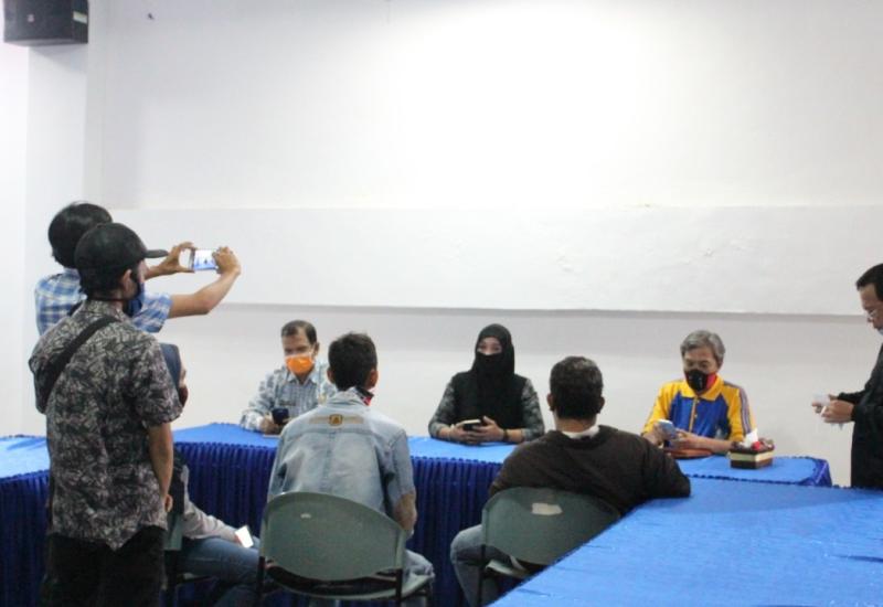 Forum CSR Sumbang 500 APD Ke Puskesmas Benteng