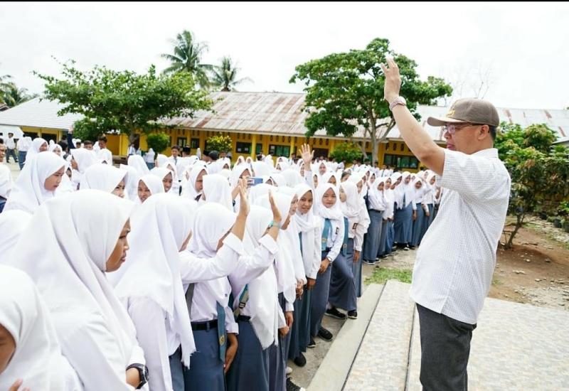 13 Juli, Siswa Kembali Belajar di Sekolah