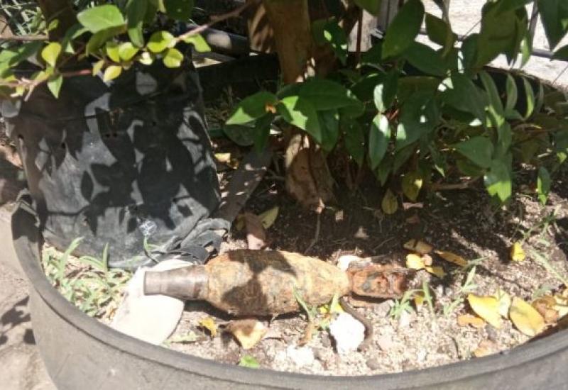 Cari Batu Material Disungai, Warga Curup Timur Temukan Mortir