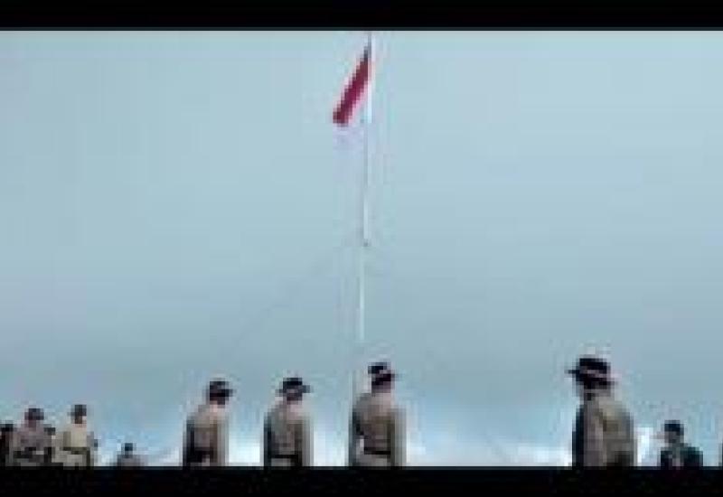 Petinggi Nomor 2 Polda Sumsel Kibarkan Bendera di Ketinggian 3173 Mdpl