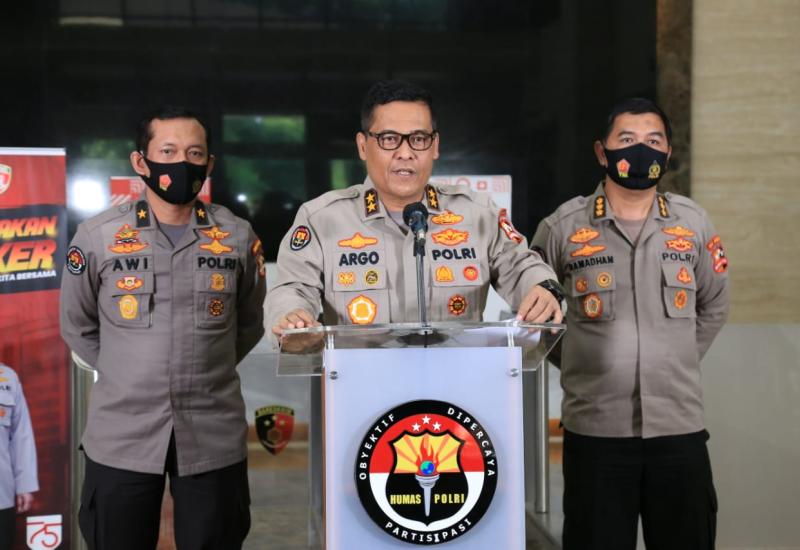 Polri Periksa 12 Pegawai Lantai 6 Terkkait Kebakaran Gedung Kejagung