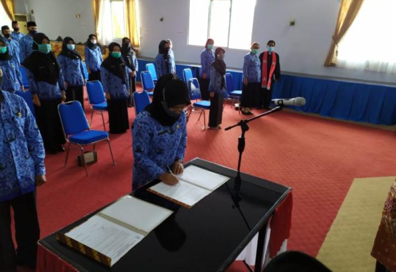 80 Pejabat Fungsional Pemkab Rejang Lebong Dilantik