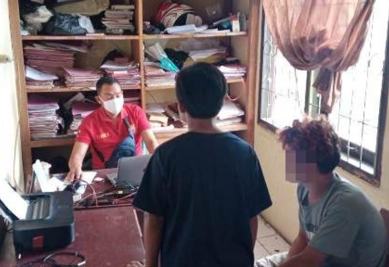 Curi Aki Truk, 2 Pria Digiring ke Mapolsek Teluk Segara