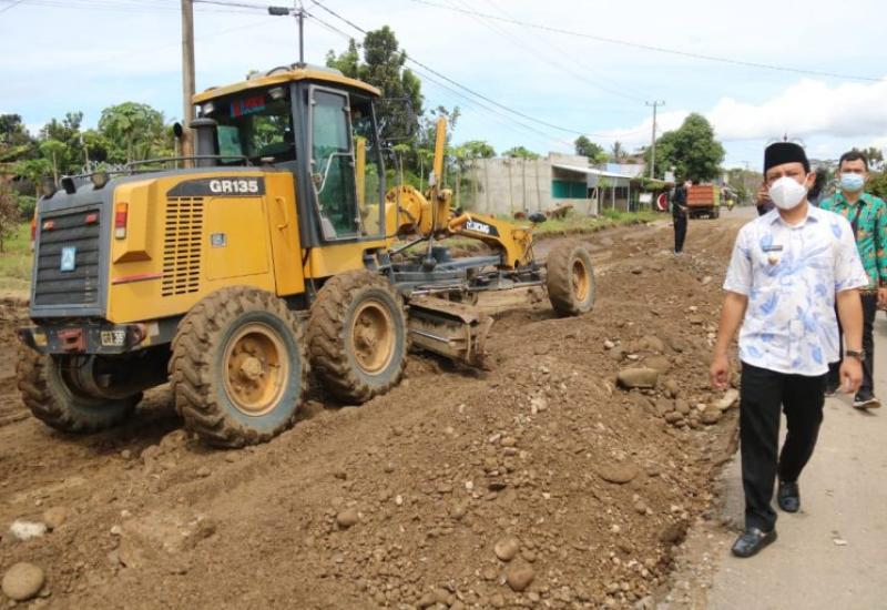 Tinjau Langsung Pembangunan, Bukti Pemkot Komitmen Wujudkan 1000 Jalan Mulus