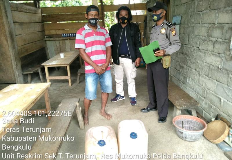 Ops Pekat, Polisi Kembali Sita Puluhan Liter Tuak