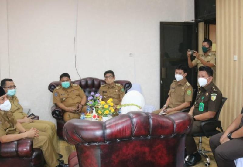 Wawali Dedy Jalin Silaturahmi Bersama Kajari Bengkulu Yang Baru