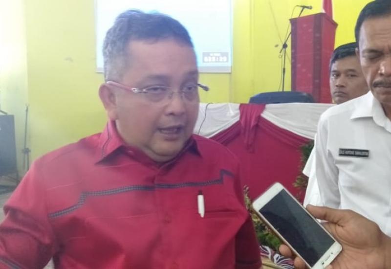Trimedya Panjaitan politisi PDI Perjuangan