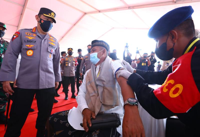 Kapolri Minta Forkopimda Lakukan Upaya Maksimal Cegah Peningkatan Positivity Rate