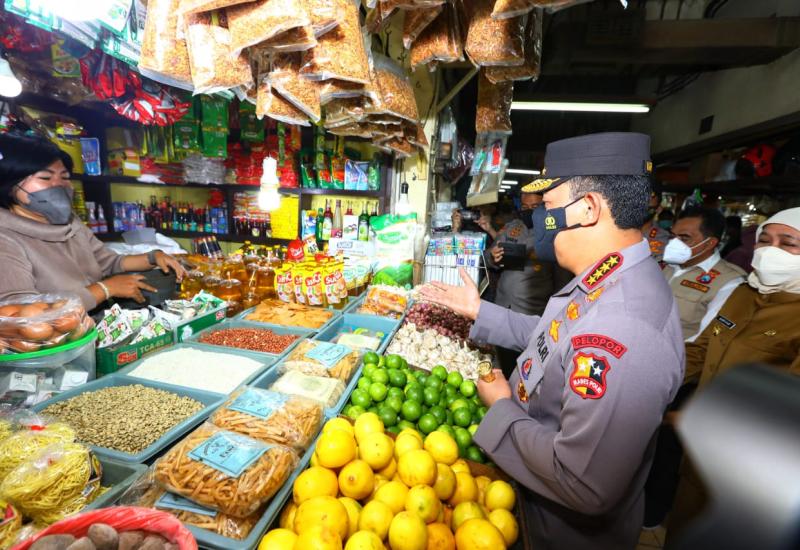Tak Mau Warga Kesulitan, Kapolri: Jangan Lagi Terjadi Kelangkaan Minyak Goreng Curah