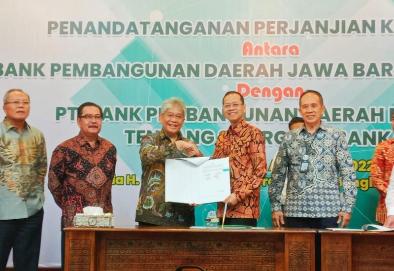  Penandatanganan perjanjian kerjasama 