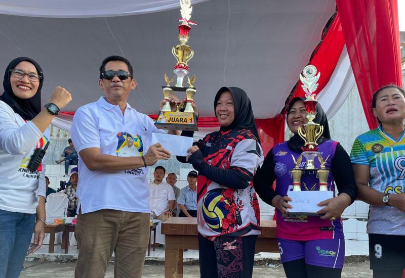 Penutupan Turnamen Bola Voli "Emak-emak Ceria" 2024: Benny Suharto Umumkan Juara dan Rencana Mendatang