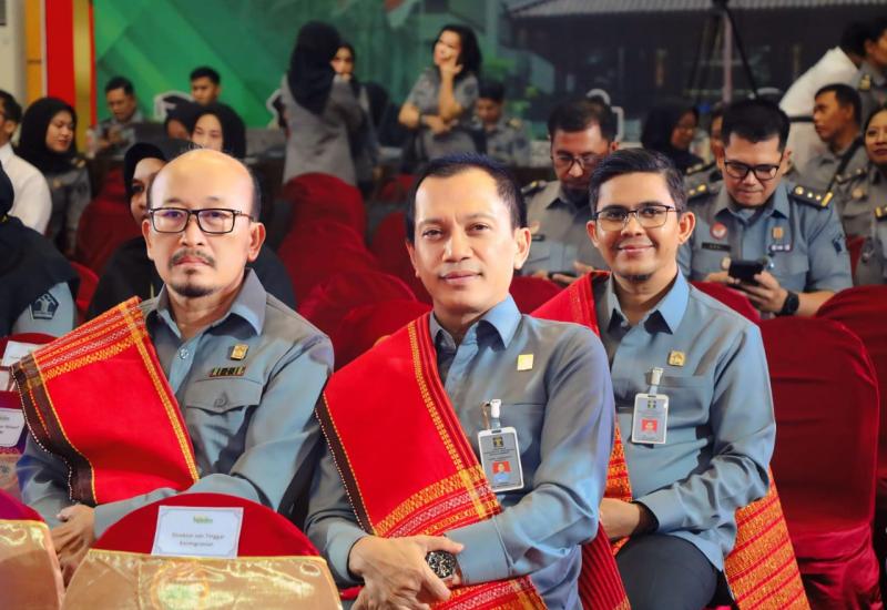 https://www.ambonews.com/peresmian-webinar-series-i-kemenkumham-bengkulu-meningkatkan-kompetensi-asn-menuju-indonesia-emas