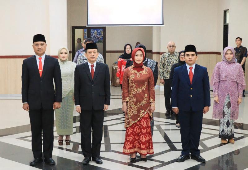 Kakanwil Kementerian Hukum Bengkulu  Lantik PPNS Dan Notaris Pengganti